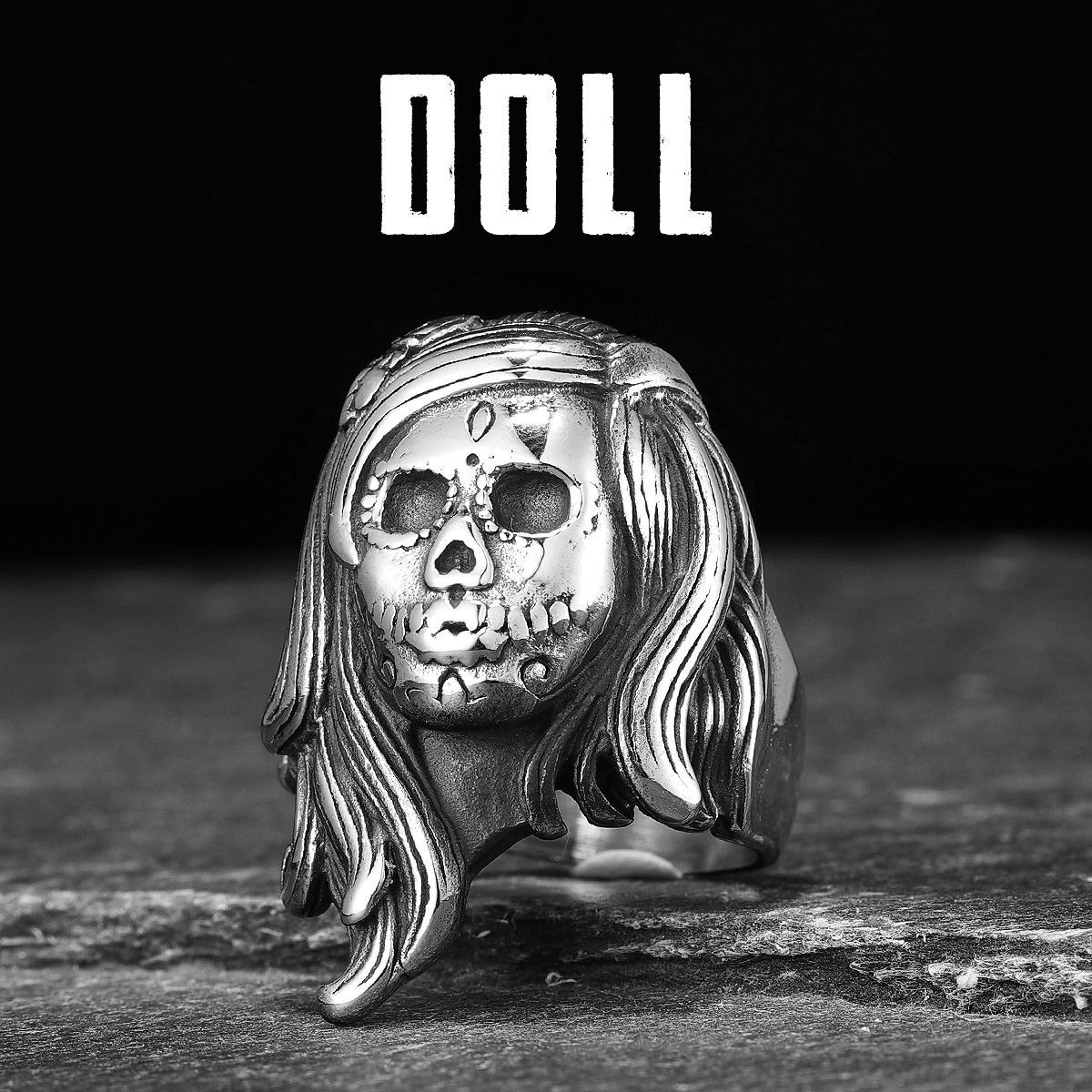 Vintage Collectible Dolls - Gothic Horror Doll Skull Men Rings
